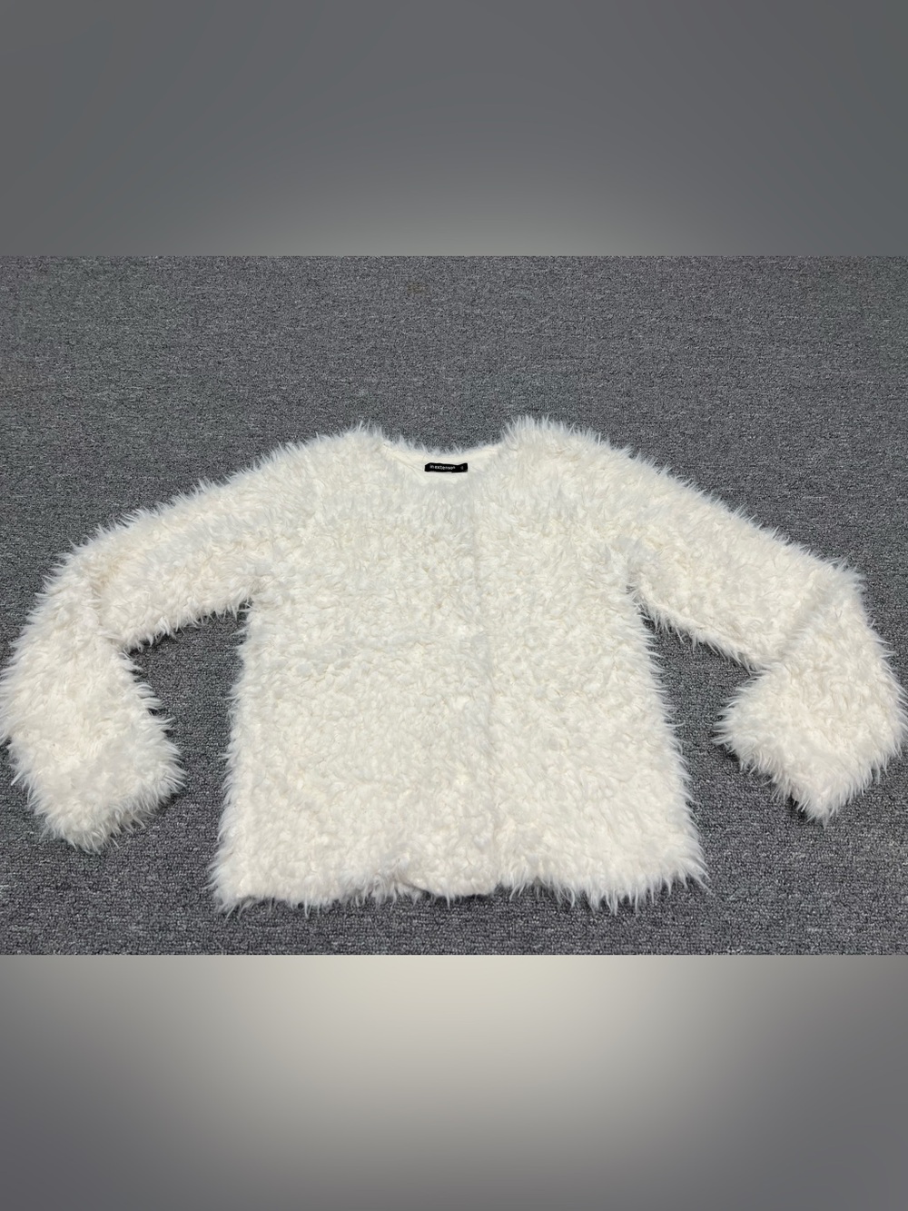 Kids Cream Faux-Fur Jacket - Cozy & Stylish